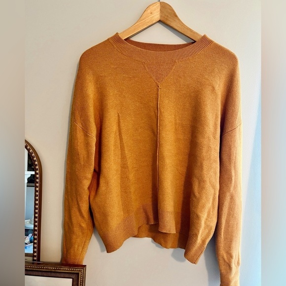 Universal Thread Sweaters - Universal Thread Burnt Yellow Sweater